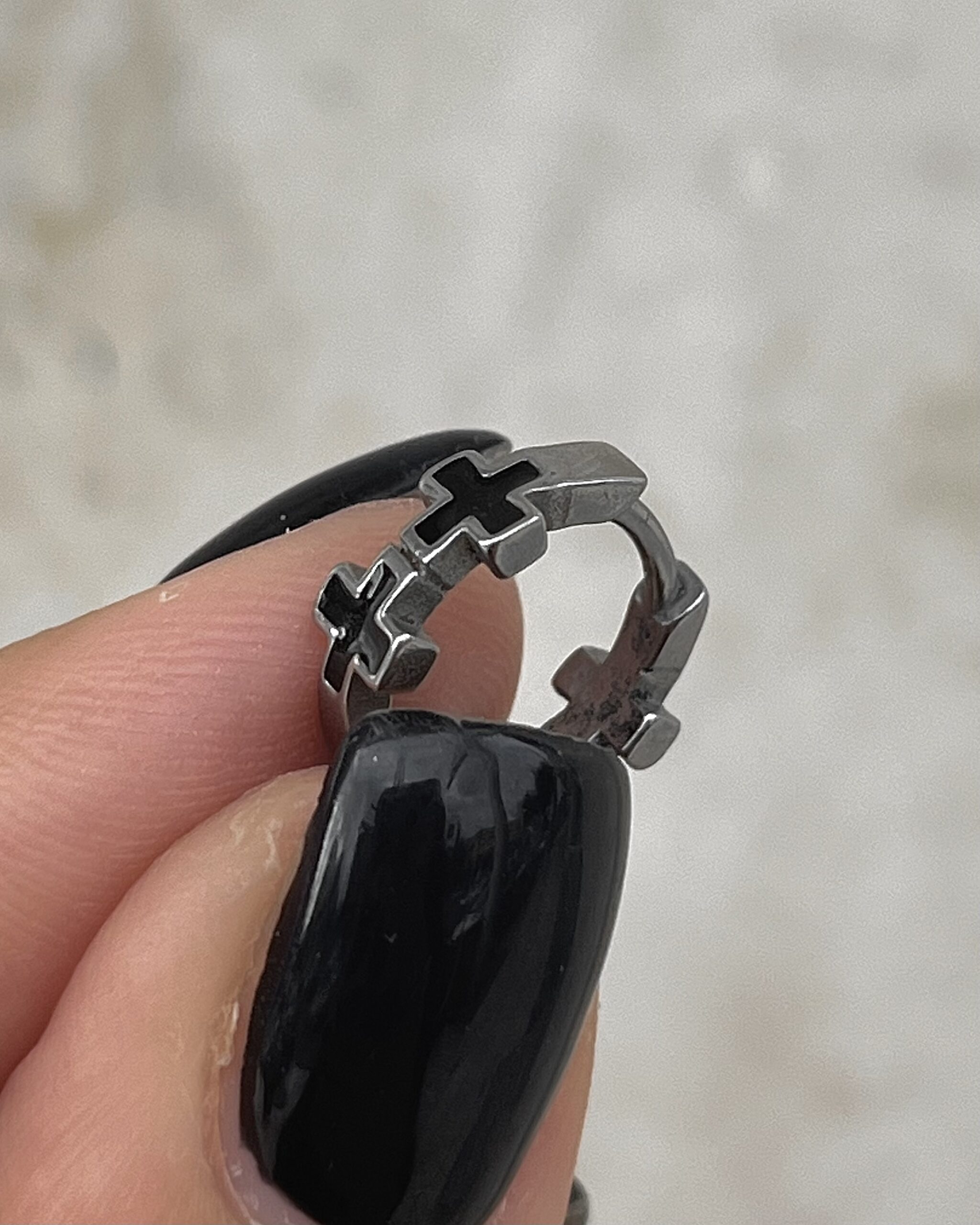 تصویر پیرسینگ گوش 